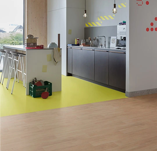 Verlegebild – heterogener Vinylbelag, Modul UP Compact – natural narrow oak