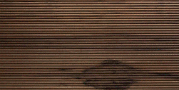 Wonderwall Walnut Railings  – E 660x330